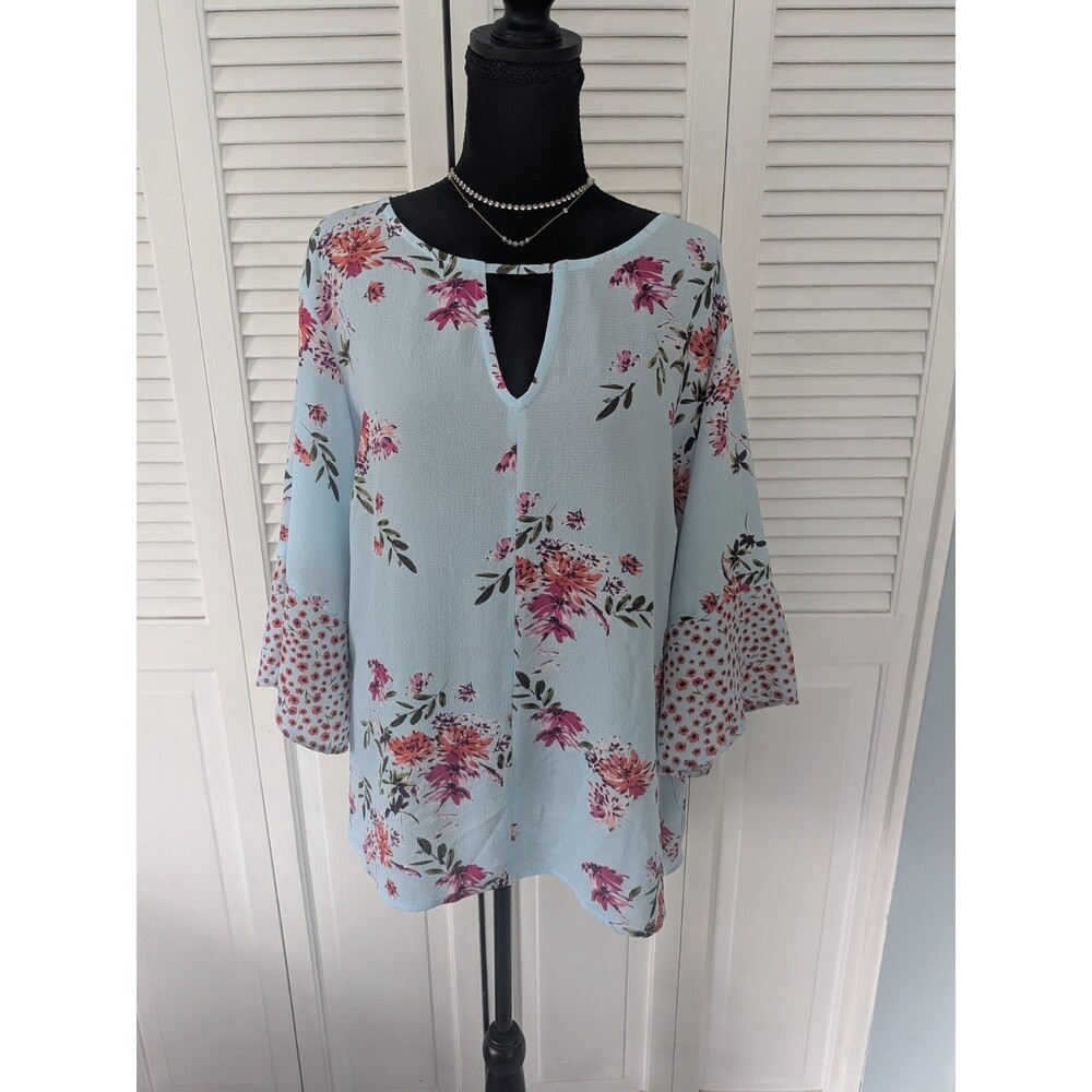 A.N.A. Blouse Women's 2X Peasant Blue Floral Top Semi Sheer V-Neck 3/4 Sleeves